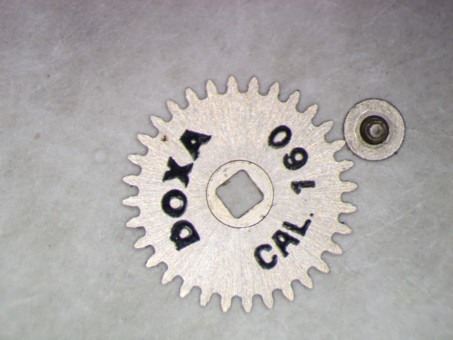 Doxa 160 0415 Ratchet wheel w/screw