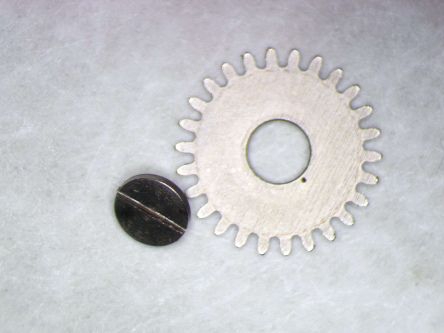 Felsa 1560 0420 Crown wheel w/screw