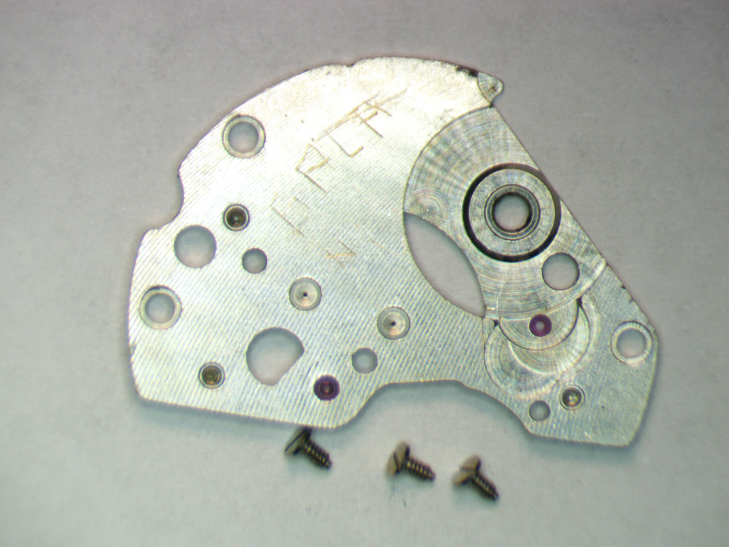 Seiko 6118A 112619 Barrel and train wheel bridge w/screws