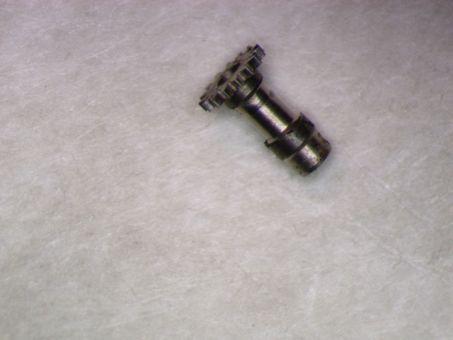 Seiko 7009A 225005 Cannon pinion
