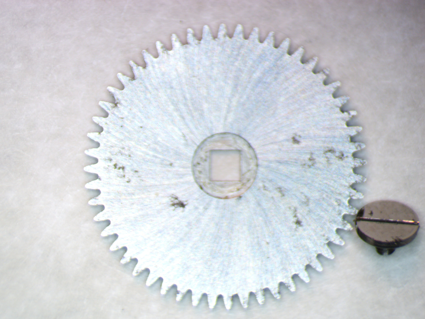 Omega 266 0415 Ratchet wheel w/screw
