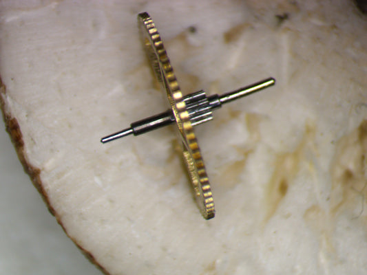 Landeron Cal. 48 0225 Fourth wheel and pinion