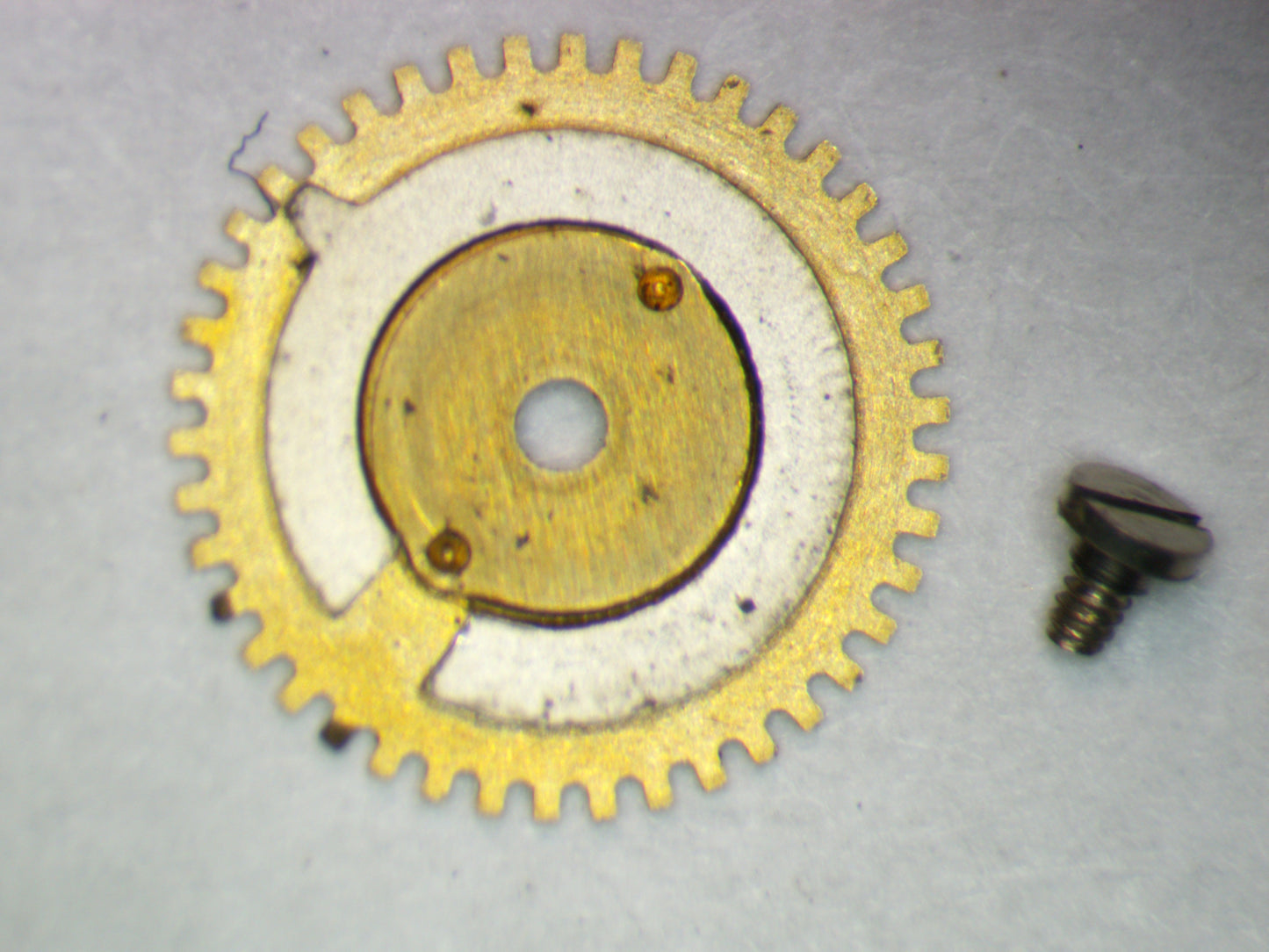 Landeron 189 2556 Date indicator driving wheel w/screw