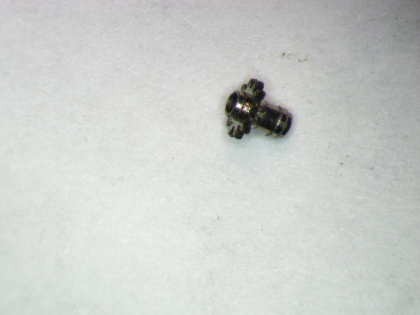 Juvenia 892 ETA 2472 0245 Cannon pinion