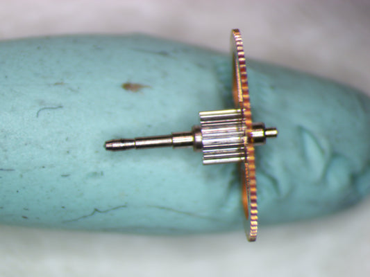 Omega 1100 1216 Center Wheel