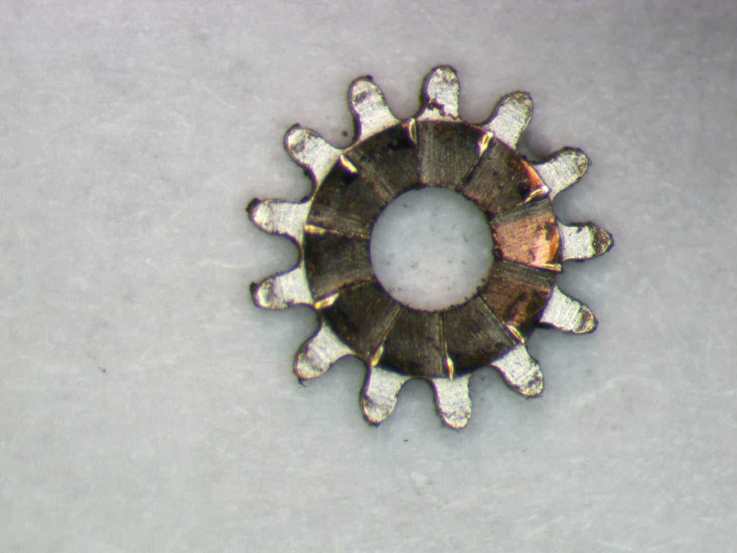 Landeron 189 0410 Winding pinion