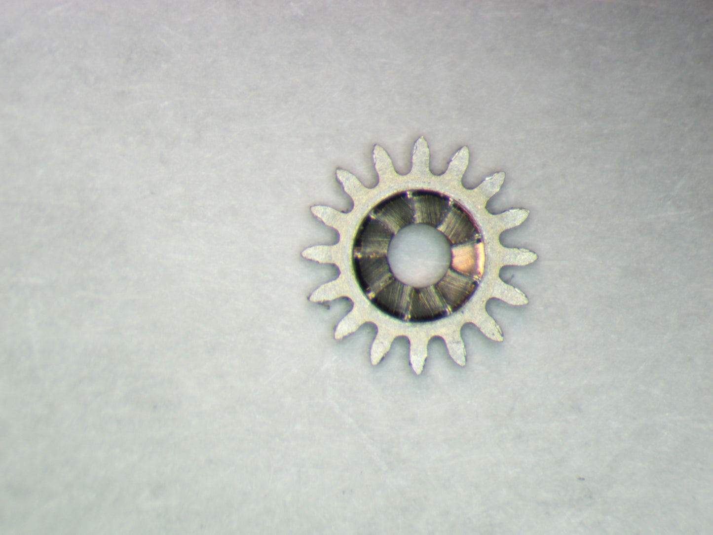LeCoultre 807 0410 Winding pinion