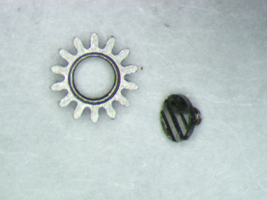Omega 730 1101 Crown wheel w/screw