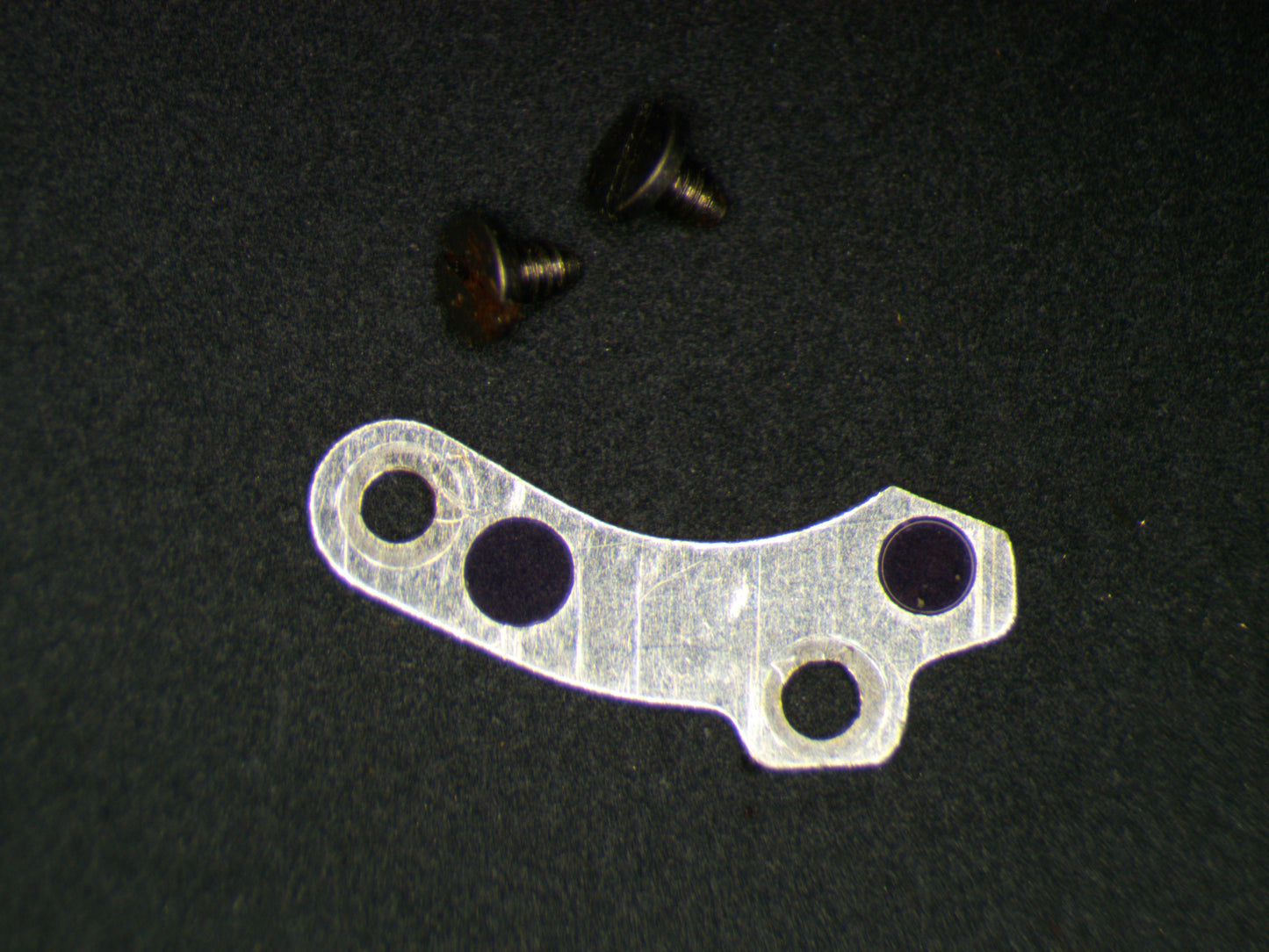 Seiko Cal. 7017A 436001 Lower end-piece 3rd & Escape wheel w/screw