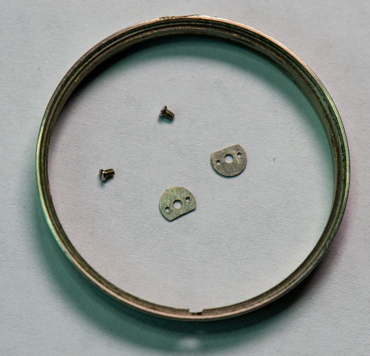IWC 852 0145 Dial support/movement ring w/screws