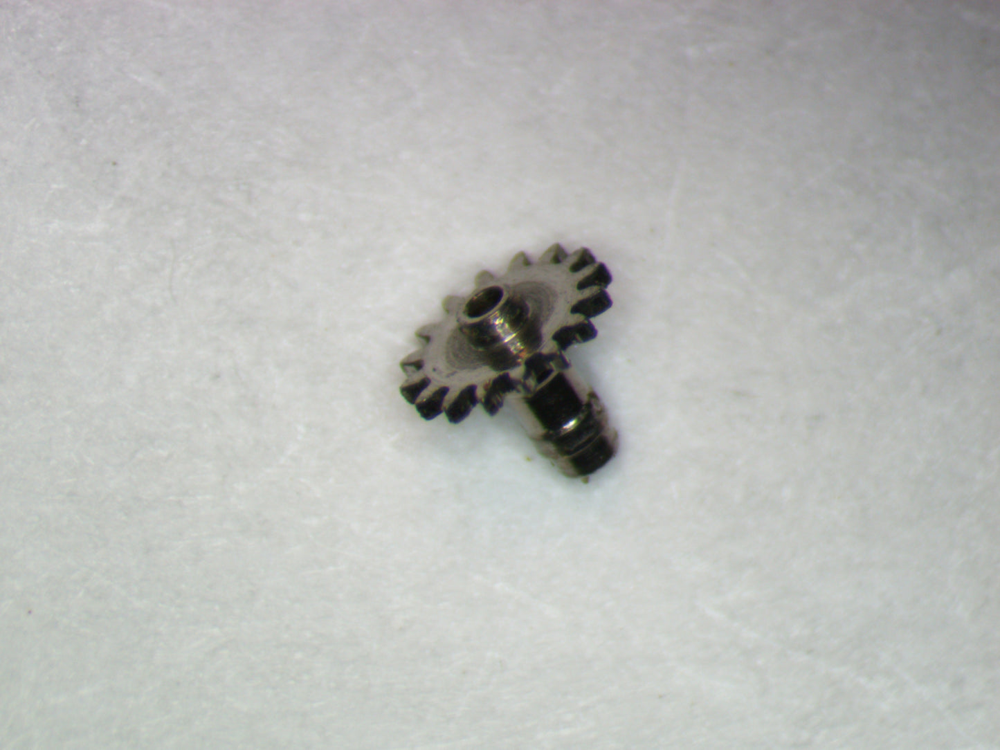 Baume & Mercier 775 0245 Cannon pinion
