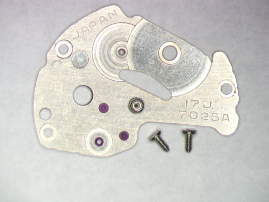 Seiko 7025A 112160 Barrel and train wheel bridge w/screws