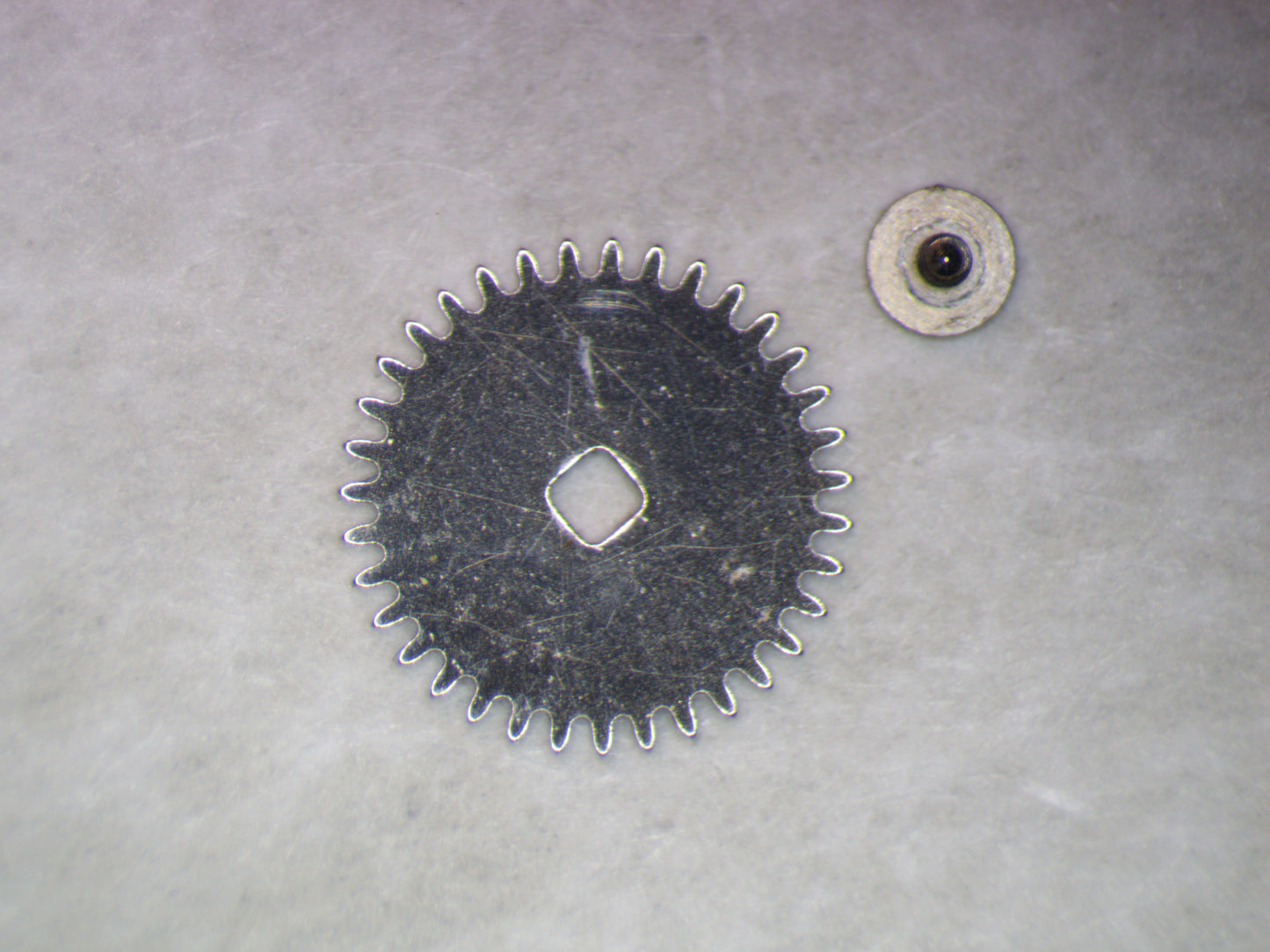 Omega 1100 1100 Ratchet wheel