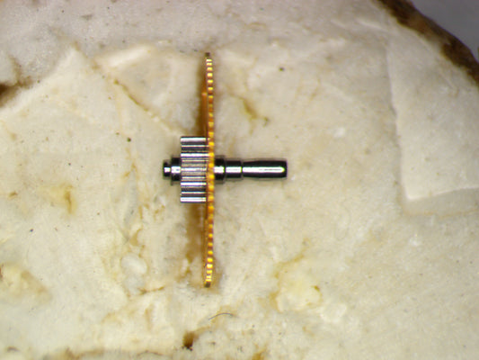 Seiko 7025A 224006 Center Wheel