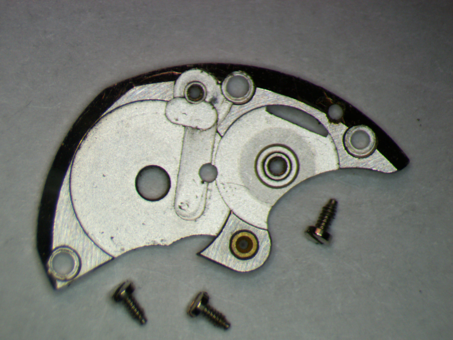 LeCoultre 845 0105 Barrel Bridge w/screws
