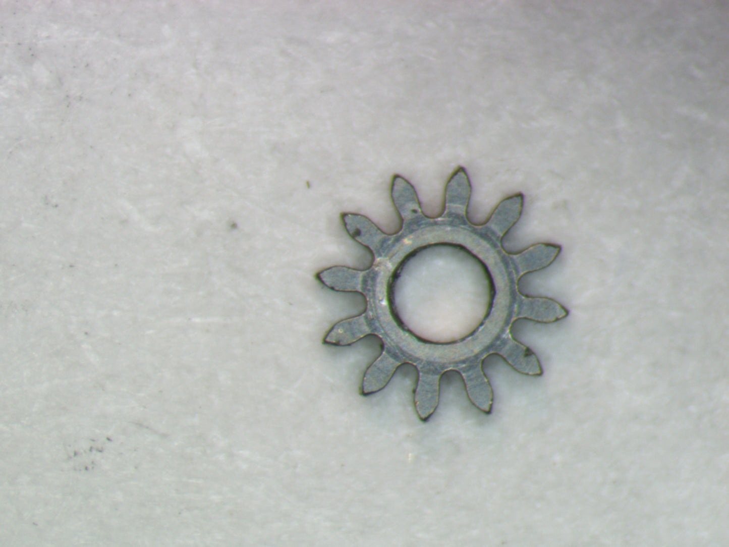 Baume & Mercier 1050 0450 Setting wheel