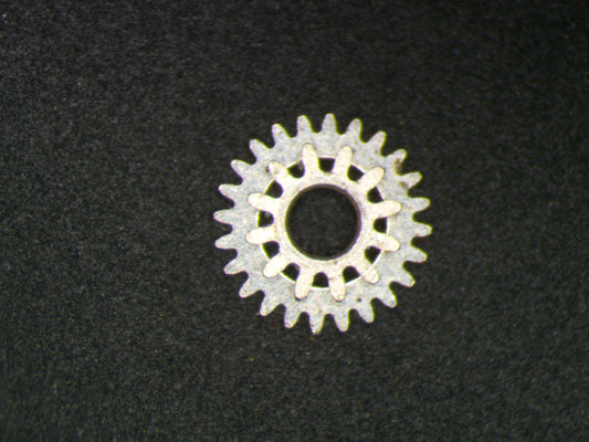 Seiko Cal. 7017A 817004 Intermediate date wheel