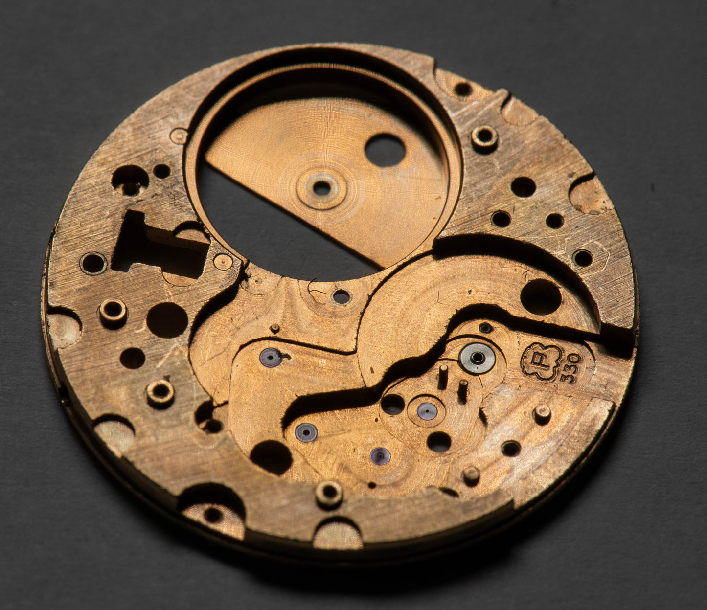 Baume & Mercier PESEUX 330 0100 Main Plate