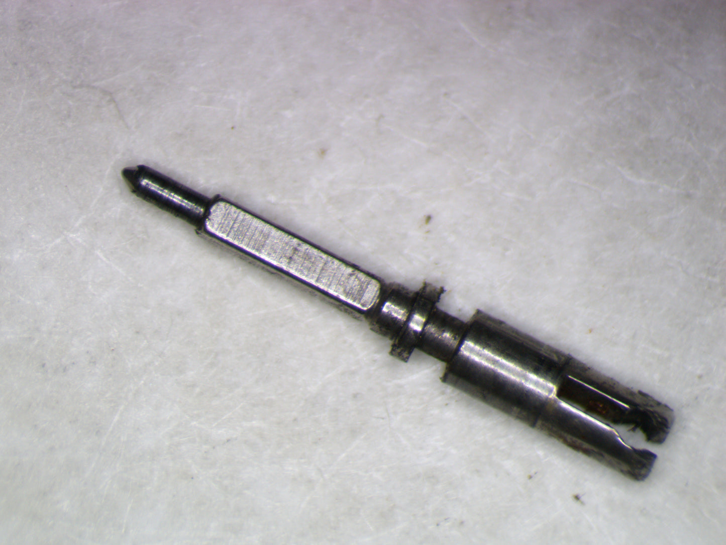 Hamilton 736 0404 Winding stem, movement part